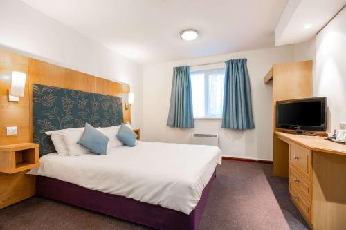 Comfort Inn Manchester North, , Greater Manchester