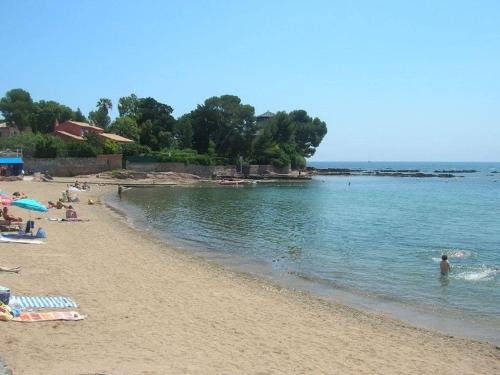 LE HAMEAU DES PINS in Boulouris