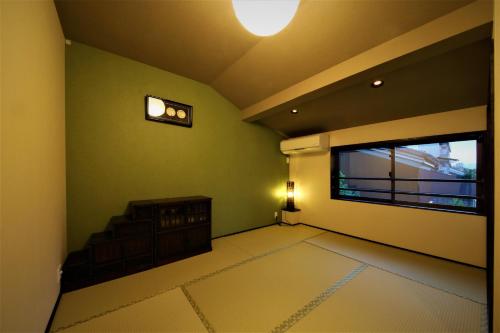 Two-Bedroom House image 7