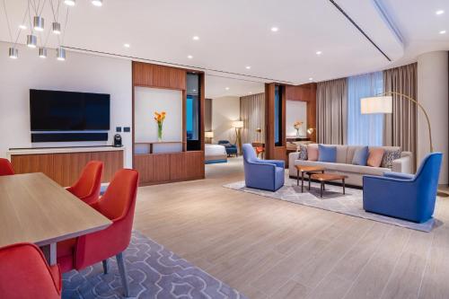 JA Lake View Hotel, Dubai, Dubai (photo 9)
