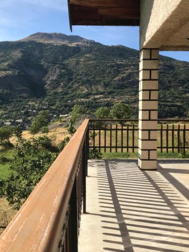 balkon/terras, Villa Le Rocher in Villar-Saint-Pancrace