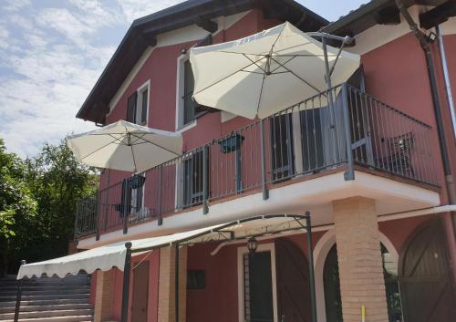 Il Bosco di Costanza e Ines gîte à louer Brozolo