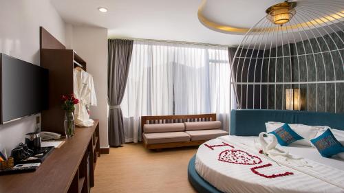 Orussey One Boutique Room Type - Executive Suite