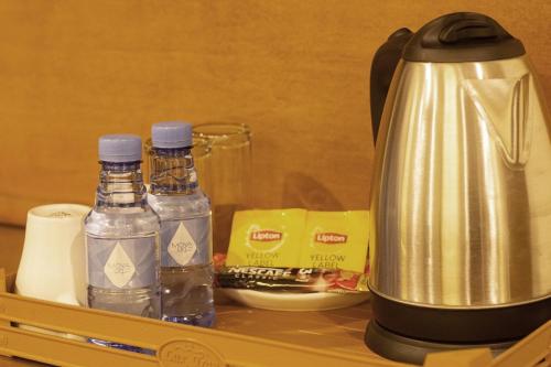 Rona Al Khobar Hotel Room Type - Standard King Room