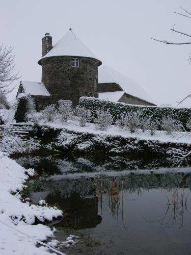 La Coulombe Manoir De Hérouville