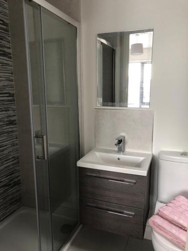 6 Hatheran Square 6 Hatheran Square