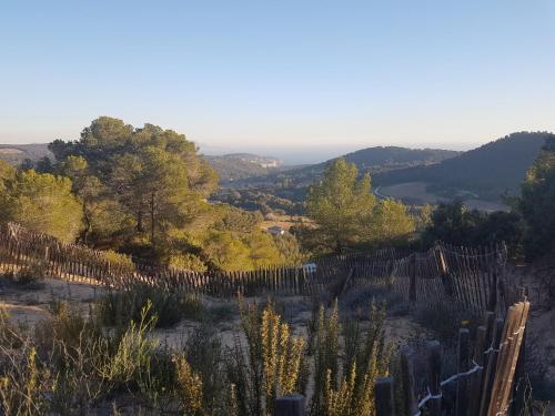 le petit Eden de la Madrague face à la Ciotat