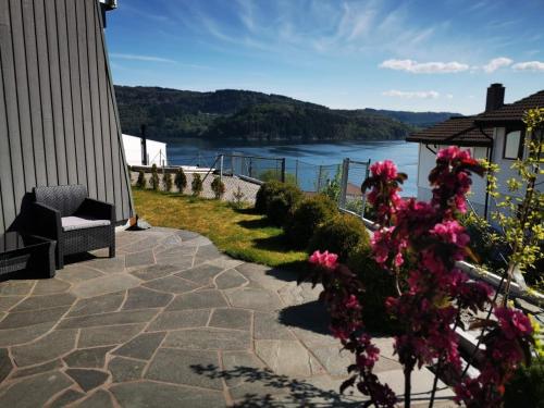 Bjørnestrand Fjordside View