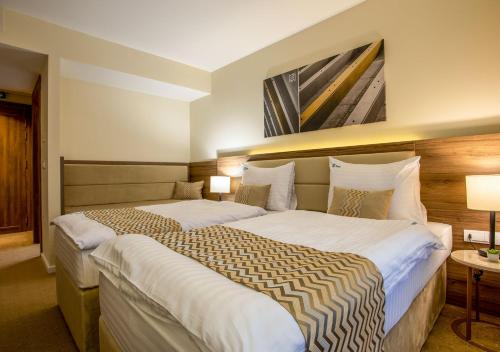 Hotel Nais - image 12