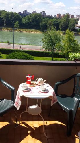  Verona Amazing River View in Verona