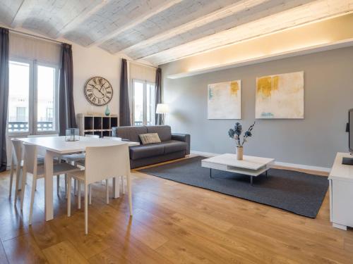 Rent Top Apartments Rambla Catalunya - Photo 2 of 45