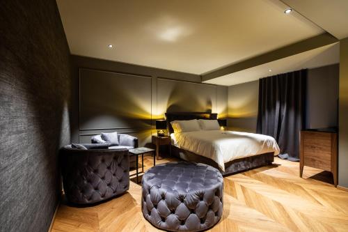 DAM boutique hotel & restaurant - Tap to explore photos
