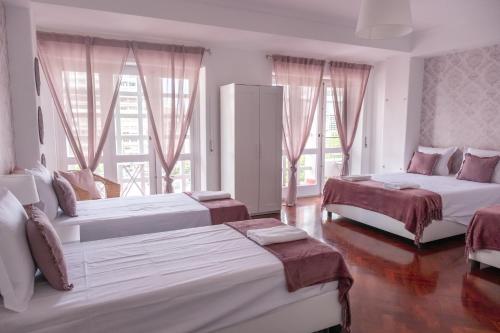 4U Lisbon Suites & Guesthouse VII Airport - image 6