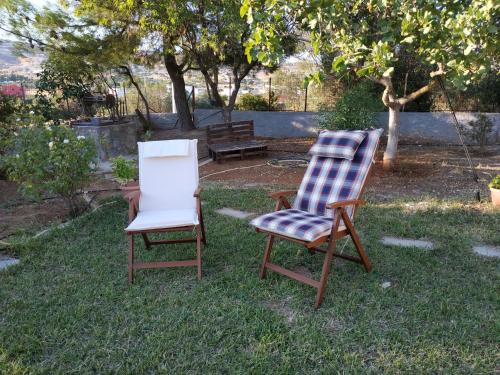  Garden- level maisonette,10 minutes from the airport in Koropi