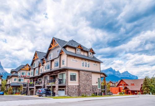 Nomad by Samsara Resort - Panorama Top View - 4BR & 5BTH, Canmore (zdjęcie 8)