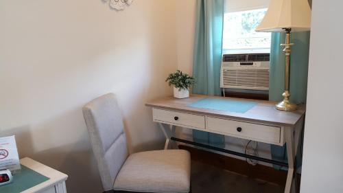 King Phillip motel King Phillip motel