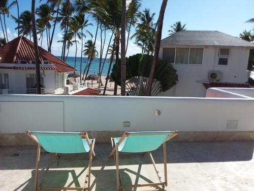 Beach Villas & Apartments Larimar photo 2