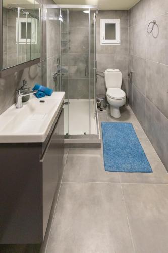 Athens Kyniska Urban Apartment - image 7