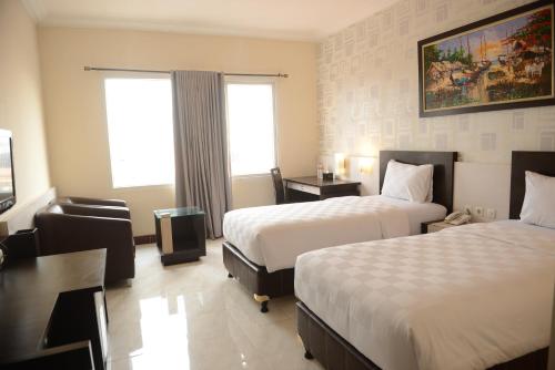 Guestroom, Hotel 88 Diponegoro-Jember by WH in Jember
