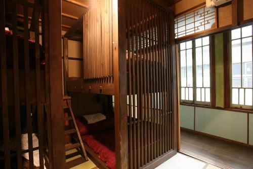 Japanese-Style Room