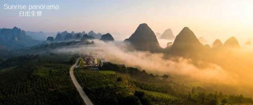 Misty Wonderland ,Yangshuo Xingping