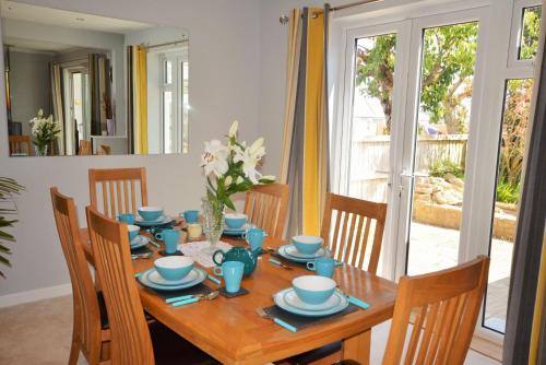 Facilities, Long Ledge in Brading