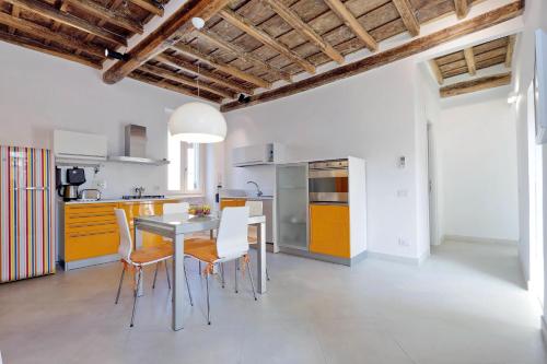 Reginella - main image