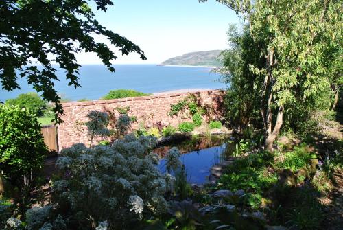 Owlscombe - main image