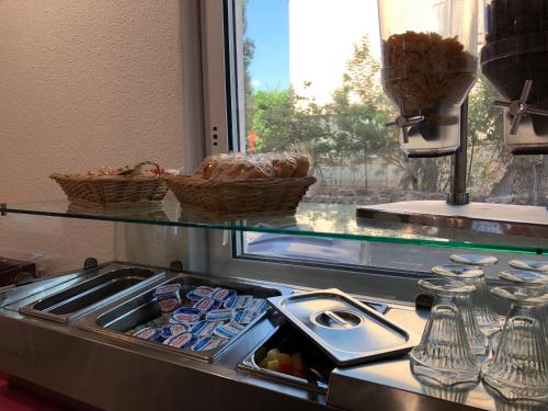 Hotel Triotel in La Valette-du-Var