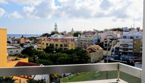  Fantastic apartment with Ocean View near the Beach in Estoril
