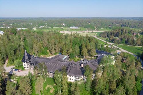 Majvik Congress Hotel - image 2