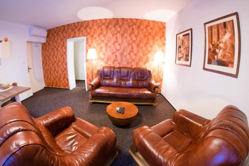 VILLA CENTRUM APARTMÁNY - image 2