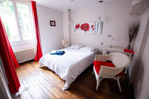 B&B Poitiers - Les Trois Fontaines - Bed and Breakfast Poitiers