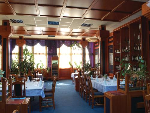 Étterem, Holiday Park CFK in Verbász