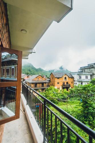 Balcony/terrace, Shristi Hotel & Lodge in Bandipur
