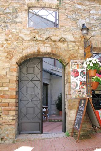  Locazione turistica Appartment Il Rustico (SGI290), Pension in San Gimignano