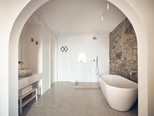Belvedere Mykonos - Hilltop Rooms & Suites - The Leading Hotels of the World - image 3