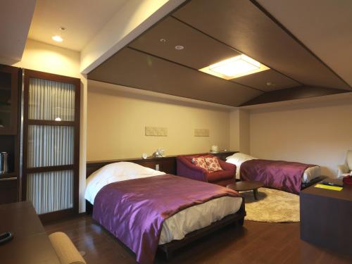 Deluxe Twin Room - Buffet Breakfast + Buffet Dinner Included - Non-Smoking