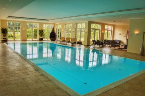 Parkhotel Surenburg - 수영장