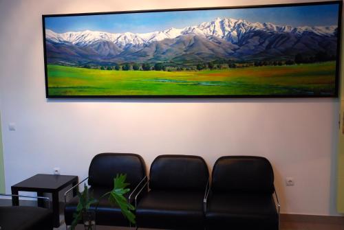 Business Center , Hostal El Cardenillo in Madrigal De La Vera