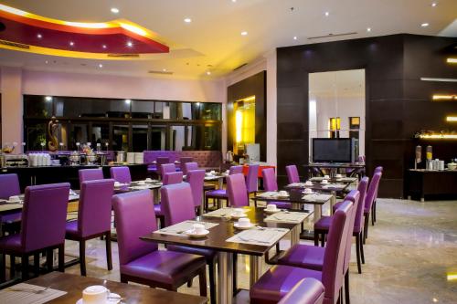 Restaurant, Zurich Hotel in Balikpapan