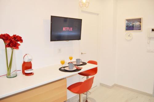 COZY & MODERN Apartment junto a Metro A Guimerá, Valencie (fotografie 3)