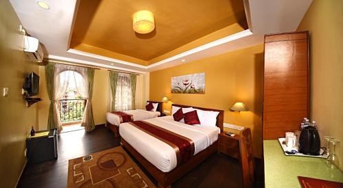 room detail thumbnail 0
