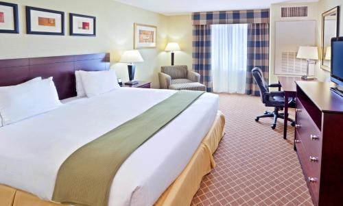 Holiday Inn Express Hotel & Suites Chehalis - Centralia, an IHG Hotel