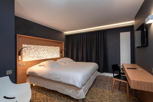Logis Hôtel Au Cygne