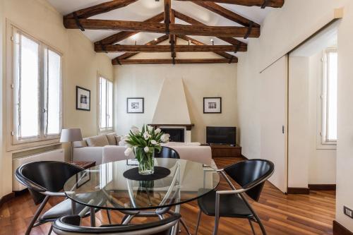 Ca' Pantalon Terrace - image 3