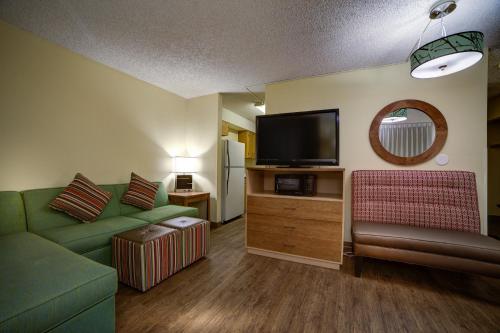 Super 8 By Wyndham Moab Photo 43