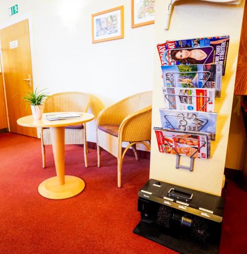 ล็อบบี้, Hotel Sauer Garni in นอย-อิเซนบูร์ก