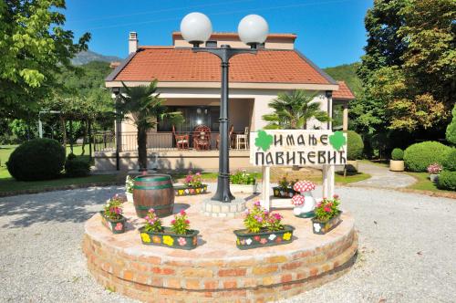 Imanje Pavicevic Slap na Zeti in Danilovgrad