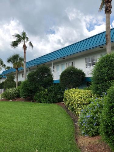 Best Western Cocoa Beach Hotel & Suites